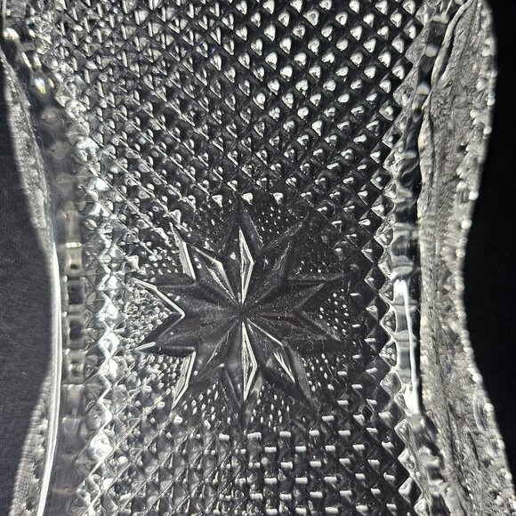 Vintage Duncan & Miller Sandwich Pattern Pressed Glass Peanut Shaped Celery Tray - Picture 3 of 12